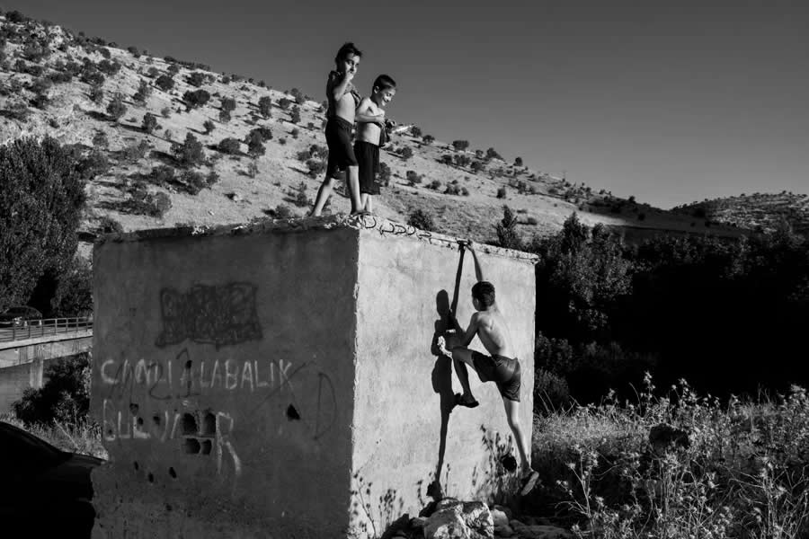 Documentary Photography by Murat Yazar
