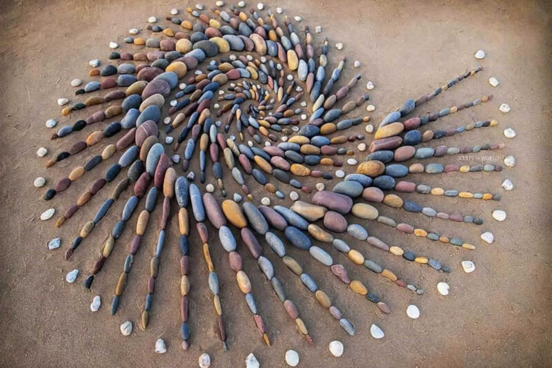 20 Ephemeral Land Art Masterpieces by Jon Foreman That Celebrate Nature ...