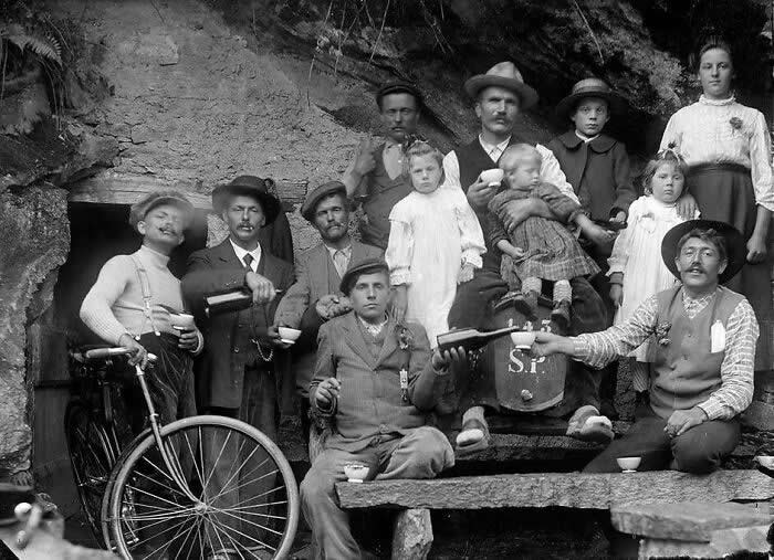 Fascinating Historical Photos That Reveal Daily Life