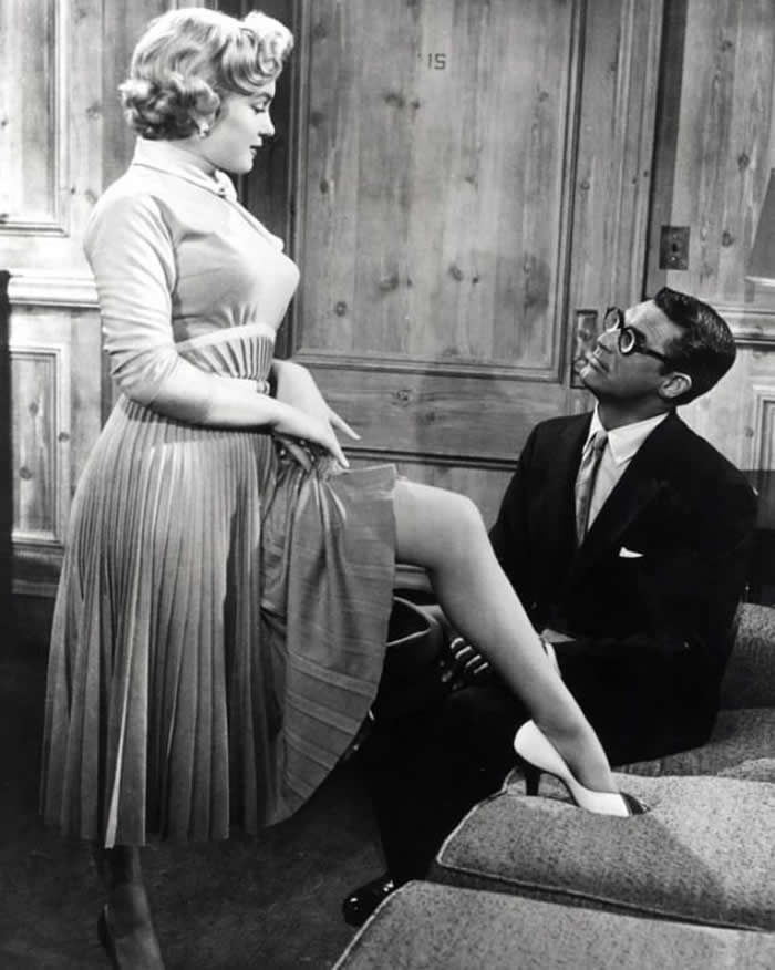 Marilyn Monroe and Cary Grant in "Monkey Business" (1952)