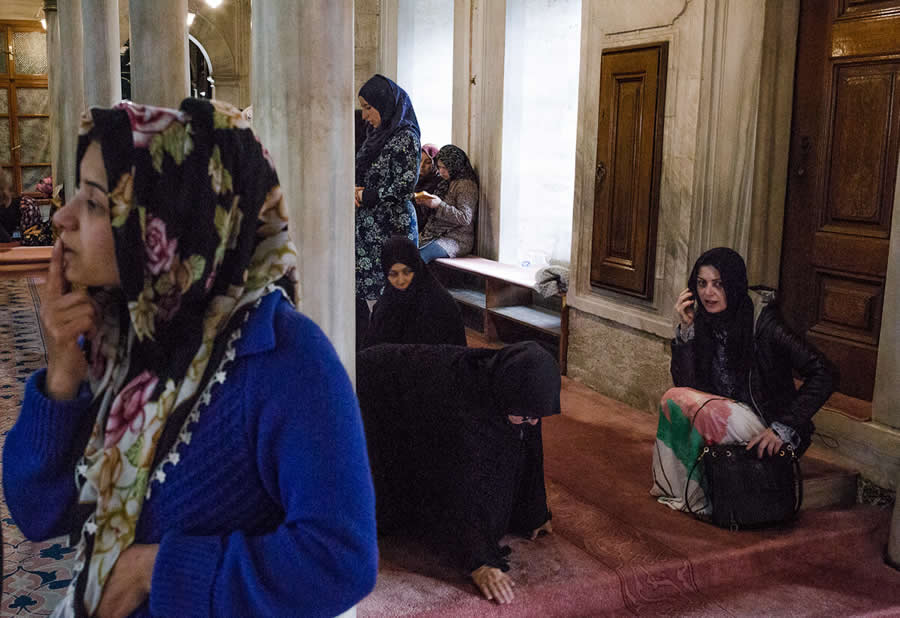 Ladies in Mosque Turkey - Captivating Street Photography by Giancarlo Zuccarone