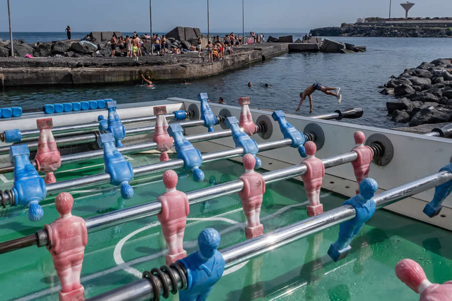 Striking Street Photography by Marco Cajazzo