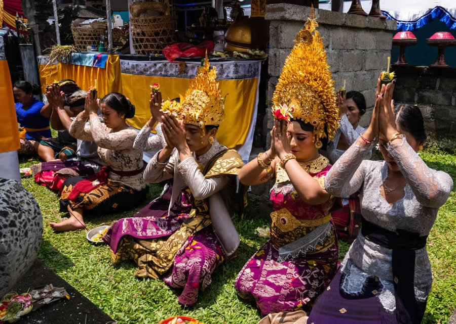 Travel Winning Photos from the Artist Gallery Awards 2025