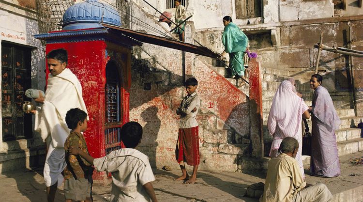 Timeless Color Photos from the Most Celebrated Photographers