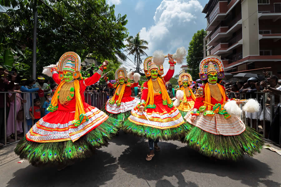 Indian Travel and Documentary Photography by Happy Mukherjee