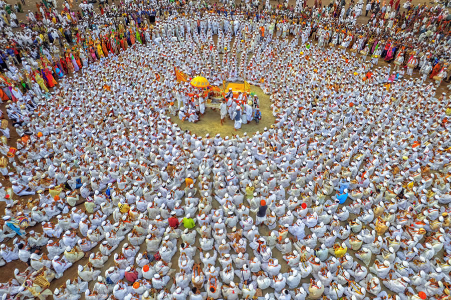 Indian Travel and Documentary Photography by Happy Mukherjee