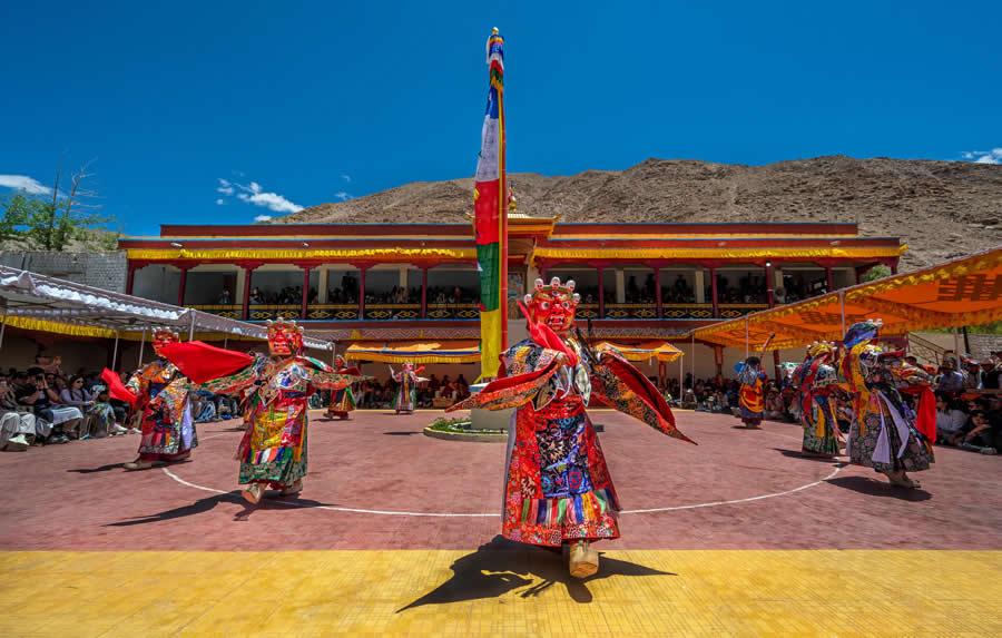 Indian Travel and Documentary Photography by Happy Mukherjee