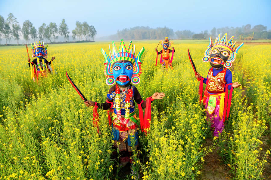 Indian Travel and Documentary Photography by Happy Mukherjee