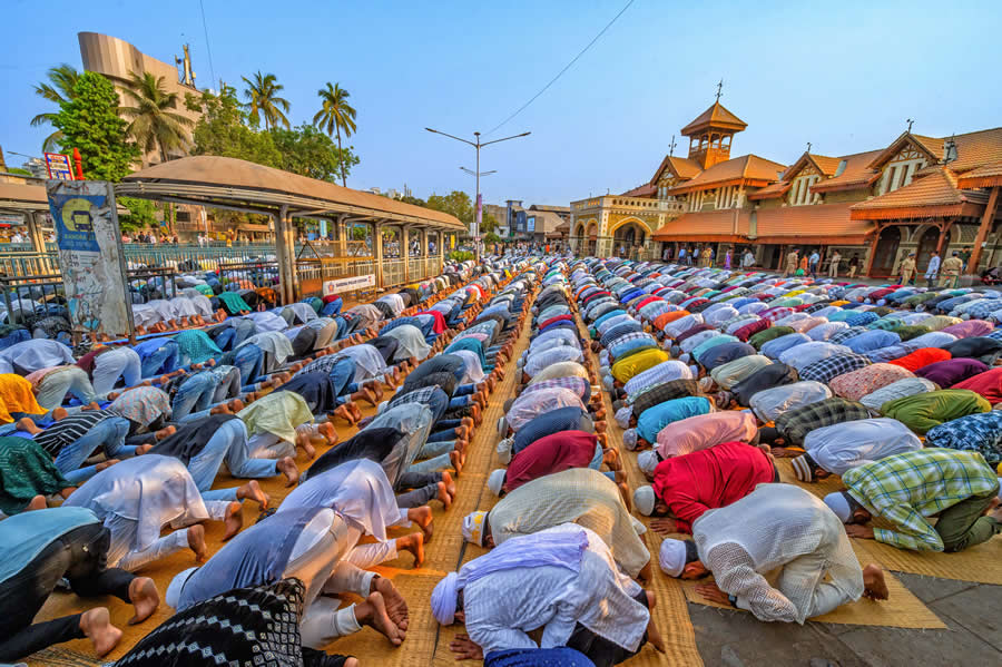 Indian Travel and Documentary Photography by Happy Mukherjee