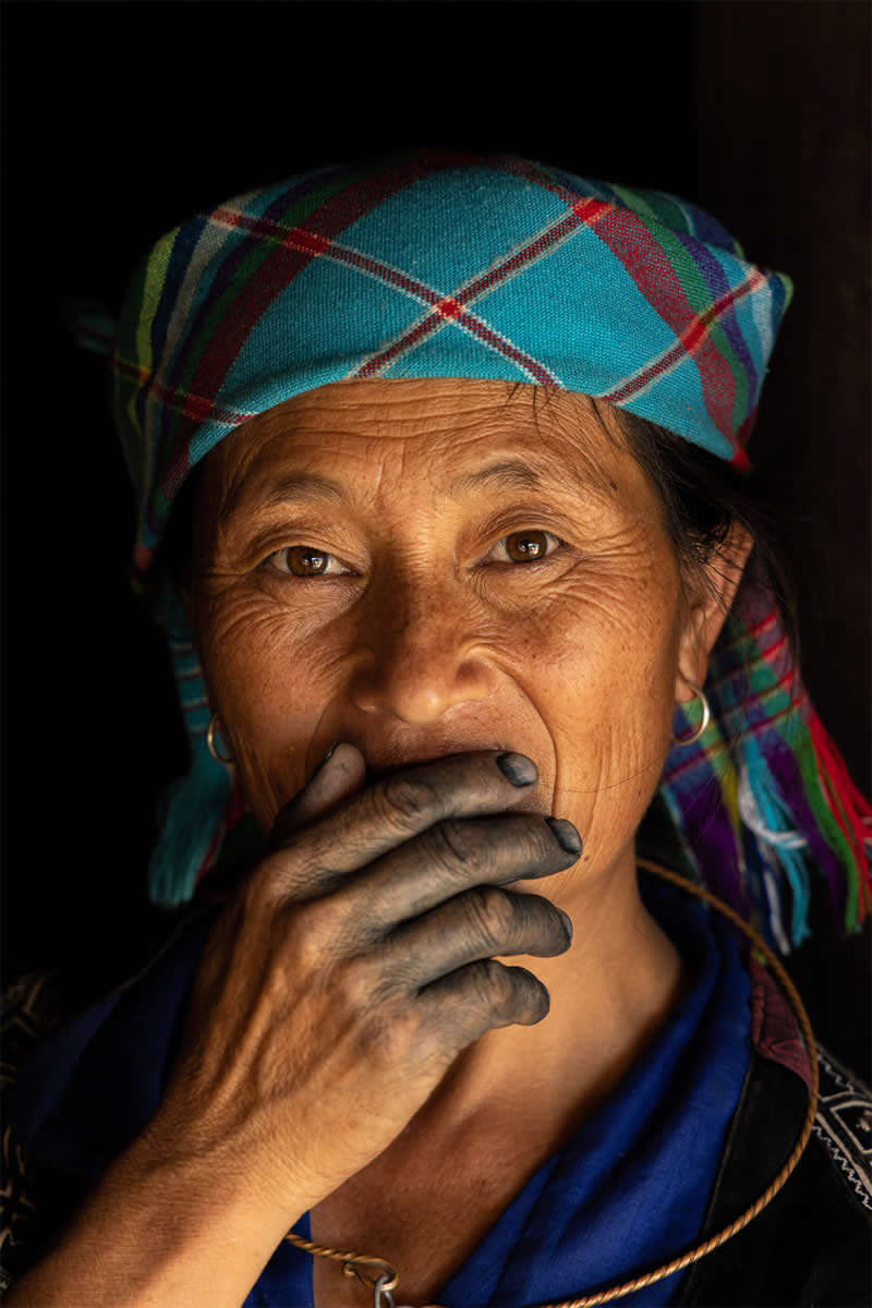 Beautiful Photos That Reveal the Spirit of Vietnam by Julian Elliott