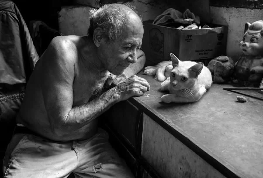 Powerful Black and White Photos by Luis Casadevall That Reveal the Soul of Cuba