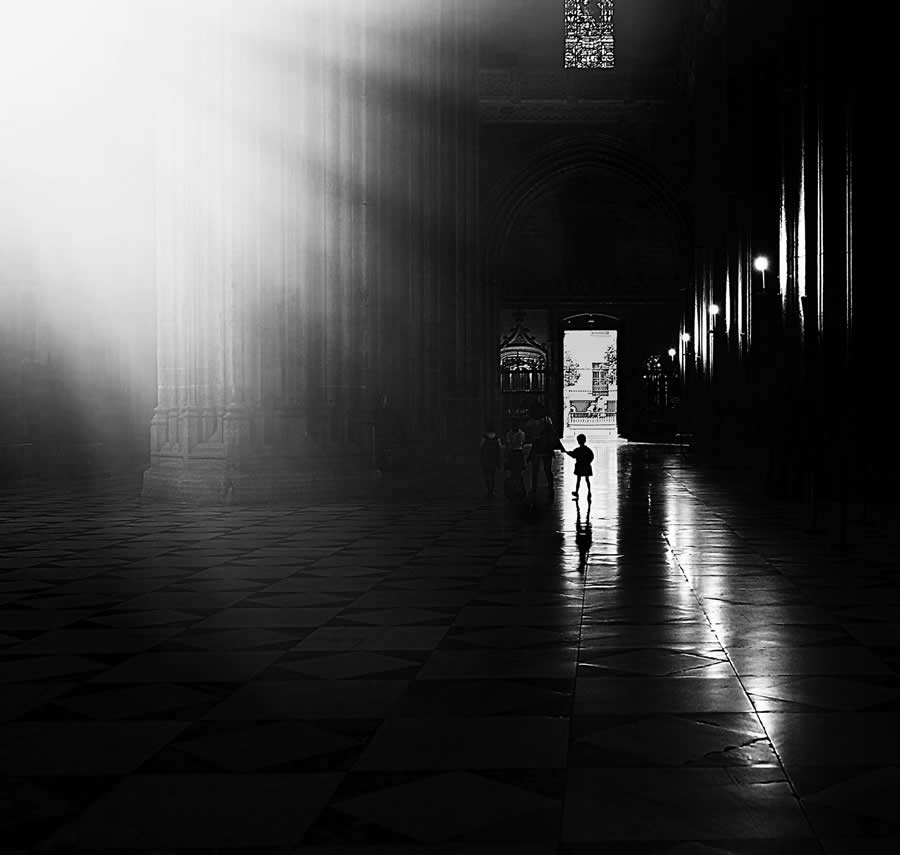 Powerful Black and White Photos by Luis Casadevall That Reveal the Soul of Cuba
