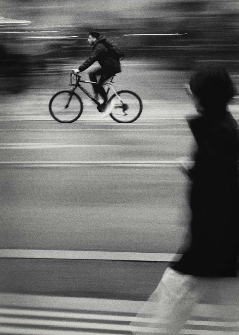 Black and White Street Photography by Selaru Ovidiu