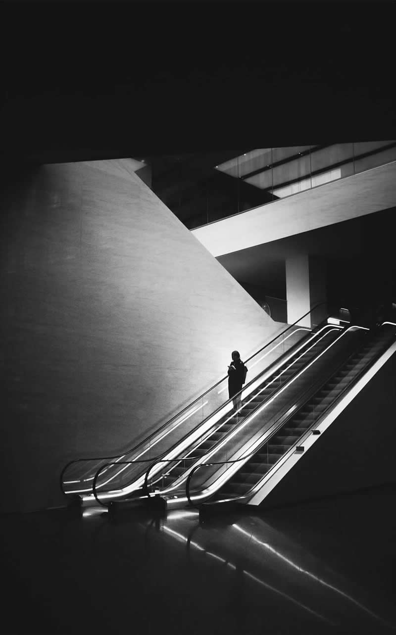 Black and White Street Photography by Selaru Ovidiu