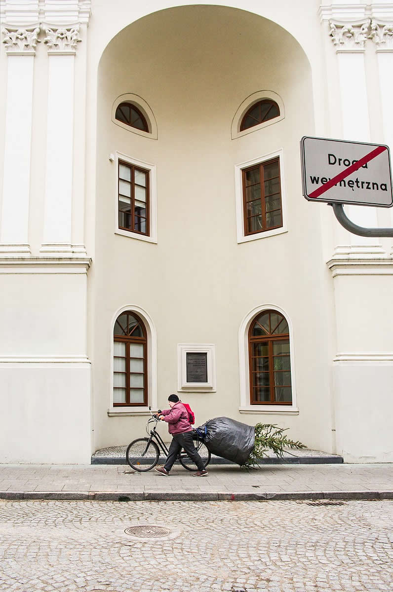 Climate warming by Grzegorz Piaskowski, Poland - Street and Travel Photographs from the Chromatic Photography Awards