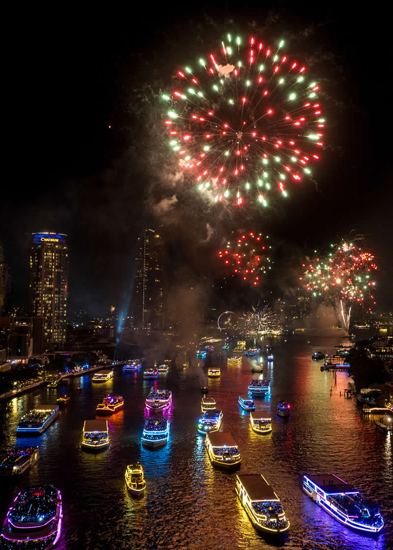 Chao Phraya, Bangkok - Street and Travel Photographs from the Chromatic Photography Awards