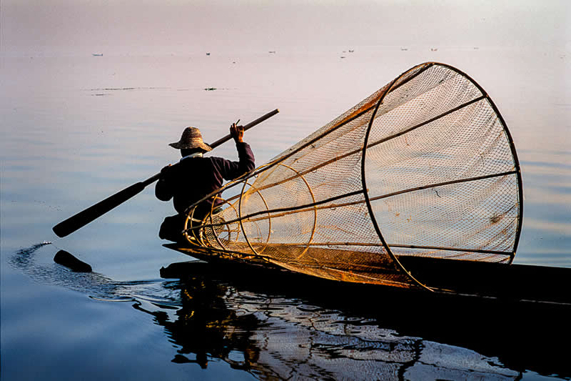 Intha Fisherman by Mick Stetson, Japan - Street and Travel Photographs from the Chromatic Photography Awards