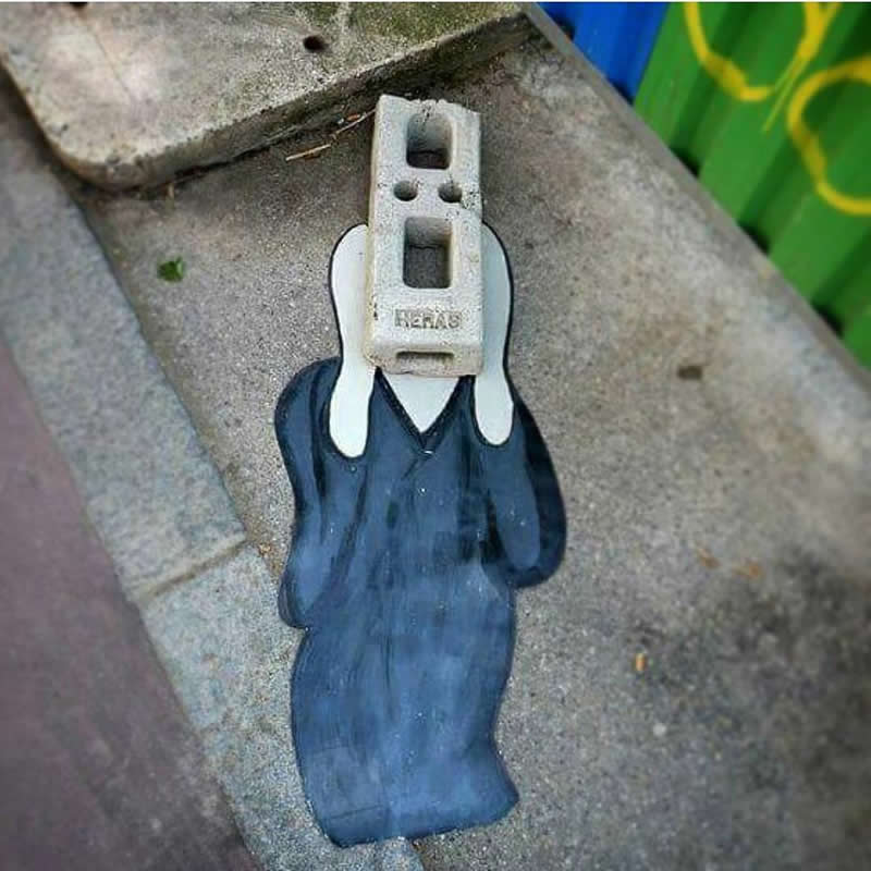 Street Art on the Sidewalk - Funny Creative Street Artworks by Oak Oak