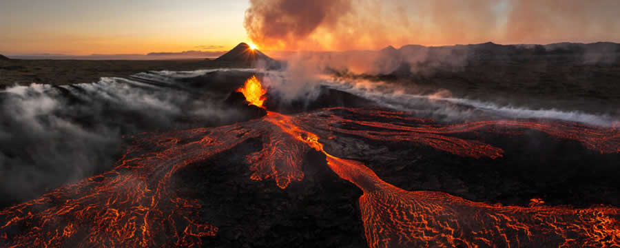 Entstehung, Iceland by Lukas Moesch, Switzerland - 2025 Epson International Pano Awards Landscape Winners
