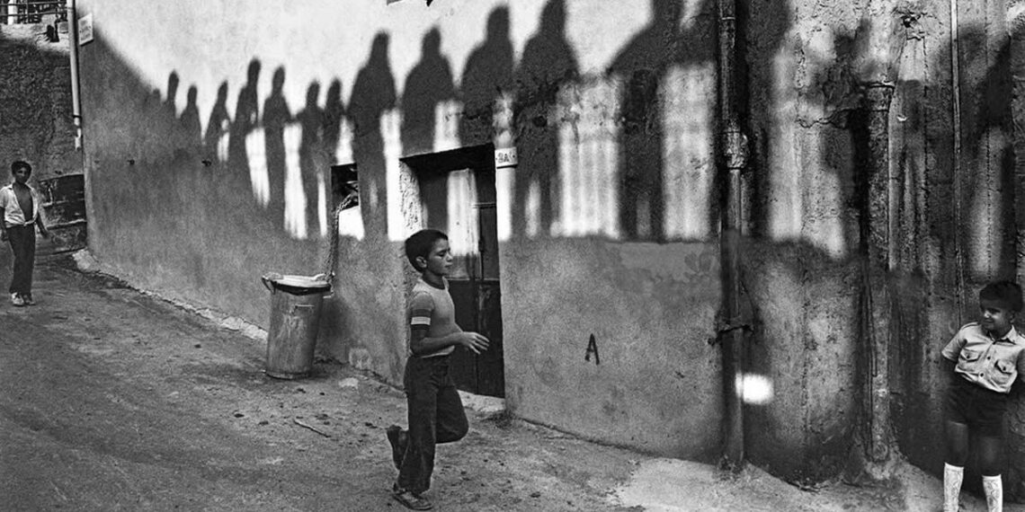 Master Photographer Ferdinando Scianna
