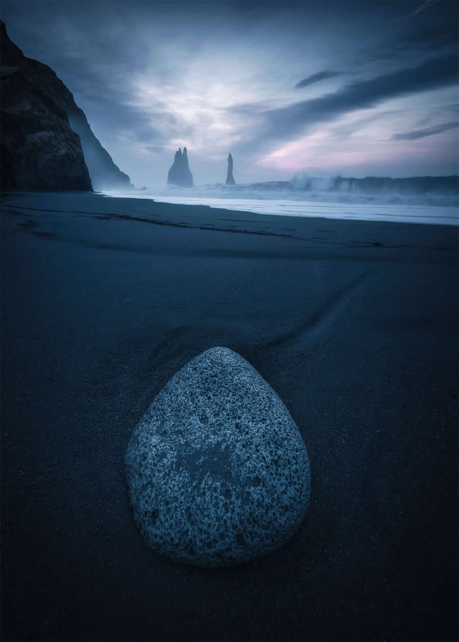 Iceland Frozen Heart by Radoslav Sviretsov
