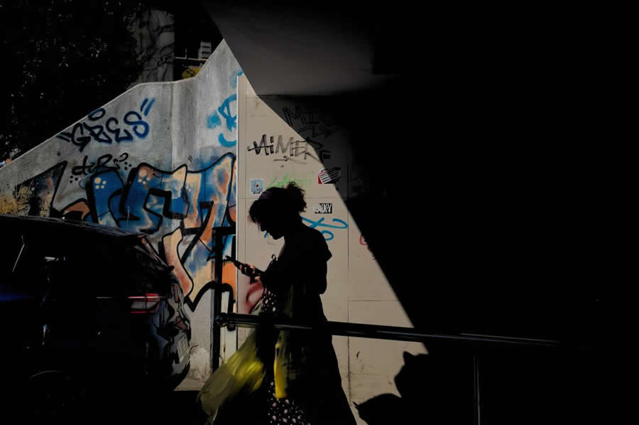 Istanbul Street Photography by Meltem Bilir