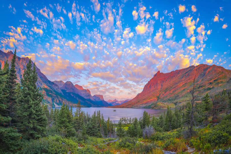 Sunrise at St.Mary Lake, Glacier National Park, Montana by Dr. Elliot McGucken, USA - Natures Best Photography International Awards 2025