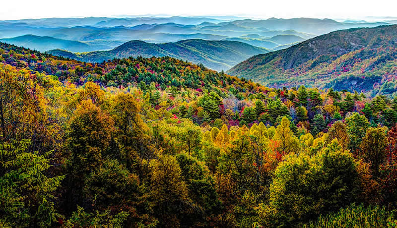 Lost Cove Cliffs, Linville River Overlook, North Carolina by David A. Dobbs, USA - Natures Best Photography International Awards 2025