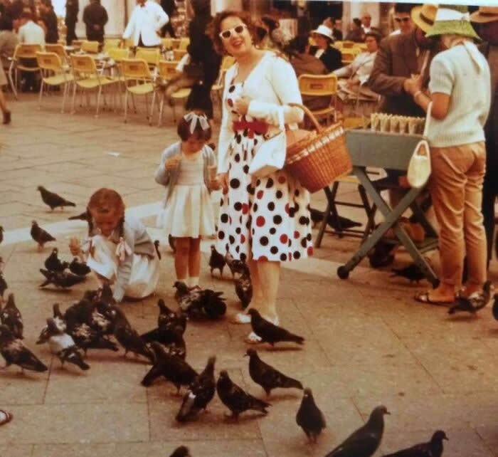 My Grandma Turns 99 Years Old Today. Here’s A Photo Of Her On Holiday In Venice In 1962 - Throwback Vacation Photos Goold Old Days