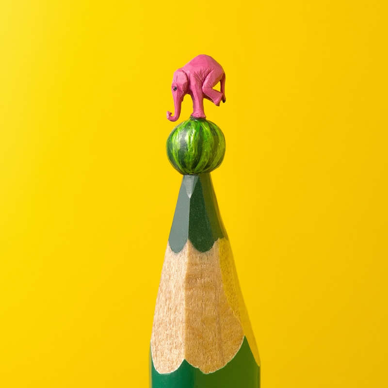 Pencil Tip Sculptures by Salavat Fidai That Redefine Miniature Art