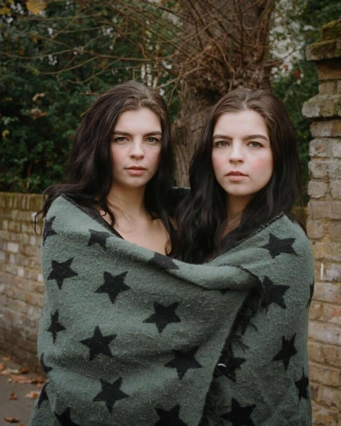 Beautiful Twin Portraits by Eleonora Collini