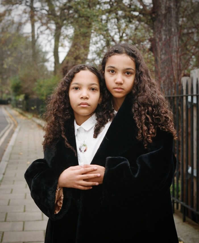 Beautiful Twin Portraits by Eleonora Collini