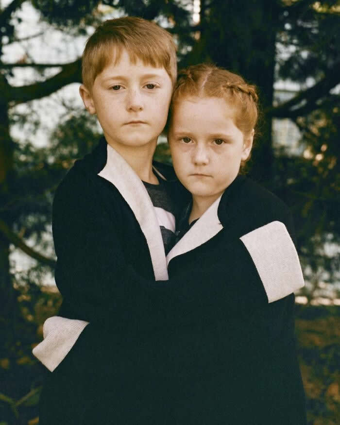 Beautiful Twin Portraits by Eleonora Collini