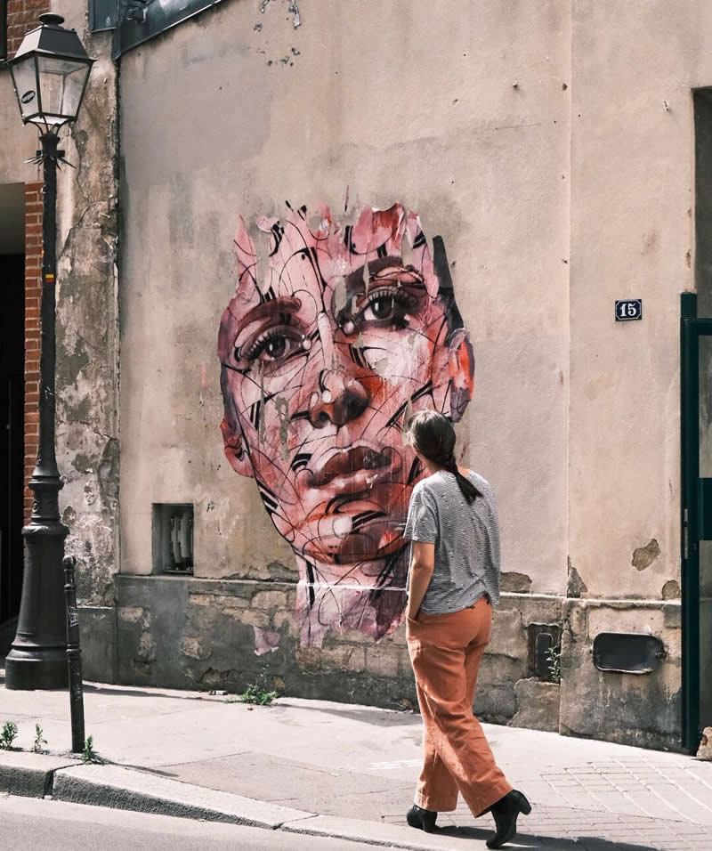 Wall in Paris, France - Incredible Street Murals Around the World