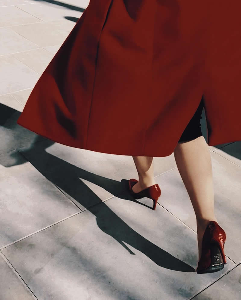 Artistic Street Photos by Francesco Gioia That Blend Reality and Abstraction