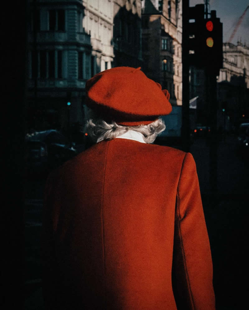 Artistic Street Photos by Francesco Gioia That Blend Reality and Abstraction