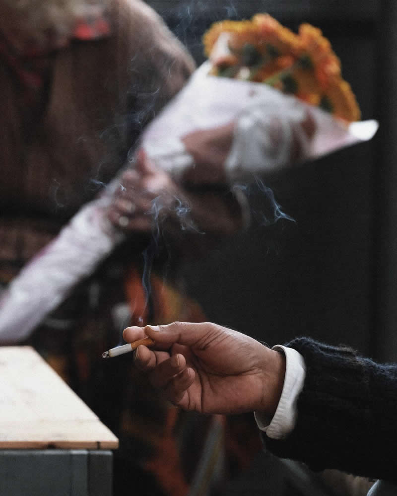 Artistic Street Photos by Francesco Gioia That Blend Reality and Abstraction