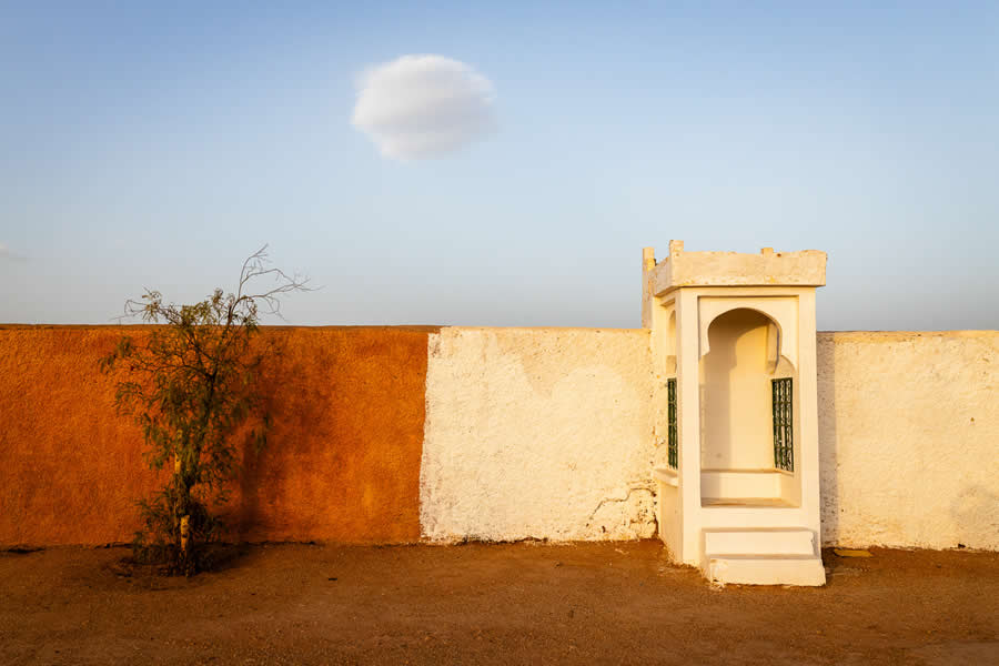 Soulful Street Photos by Nicola Fioravanti