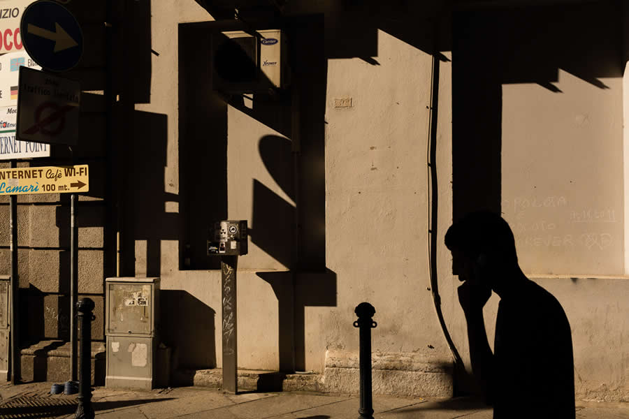 Soulful Street Photos by Nicola Fioravanti