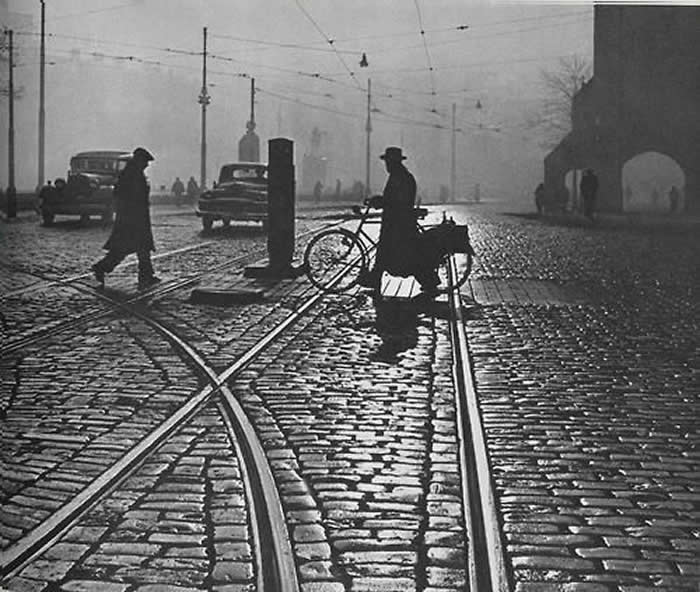 Railway Cross - Iconic Black and White Photos from Greatest Photographers