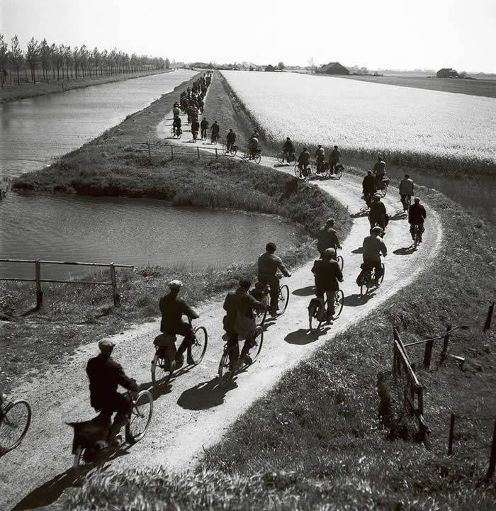 Demonstration of PUSH-workers against the abolition of free Saturdays, Netherlands, 1949 - Iconic Black and White Photos from Greatest Photographers