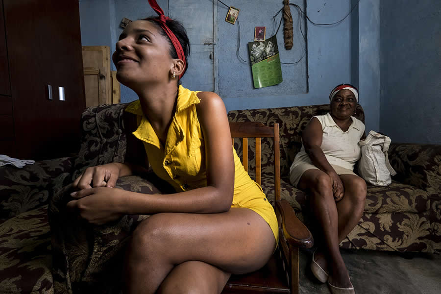 Cuba by Orna Naor , Israel - Chromatic Photography Awards People and Culture Winners