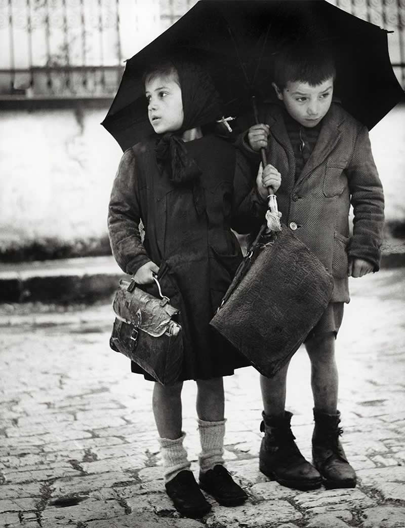 Historic Photos of Kids Innocence and Playfulness