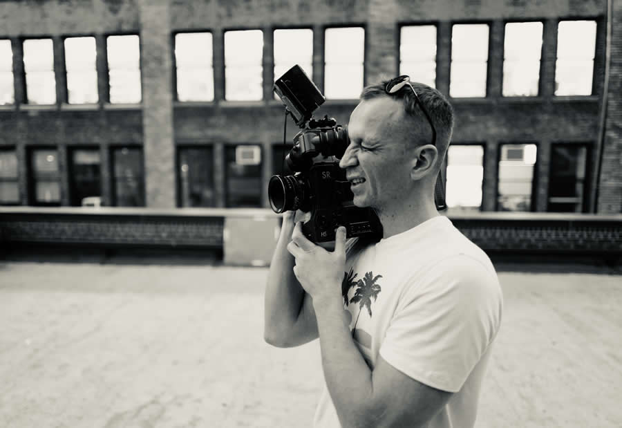 Life in USA by Vladimir Dorogobid