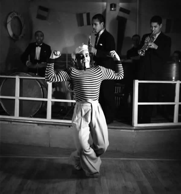 Master Photographer Emile Savitry