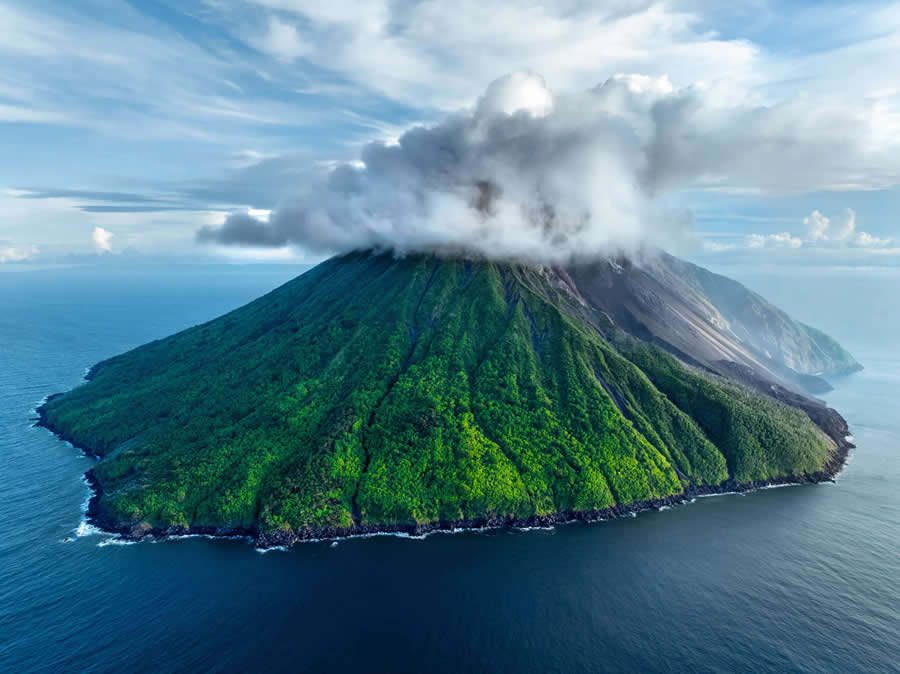 National Geographic Pictures of the Year 2025