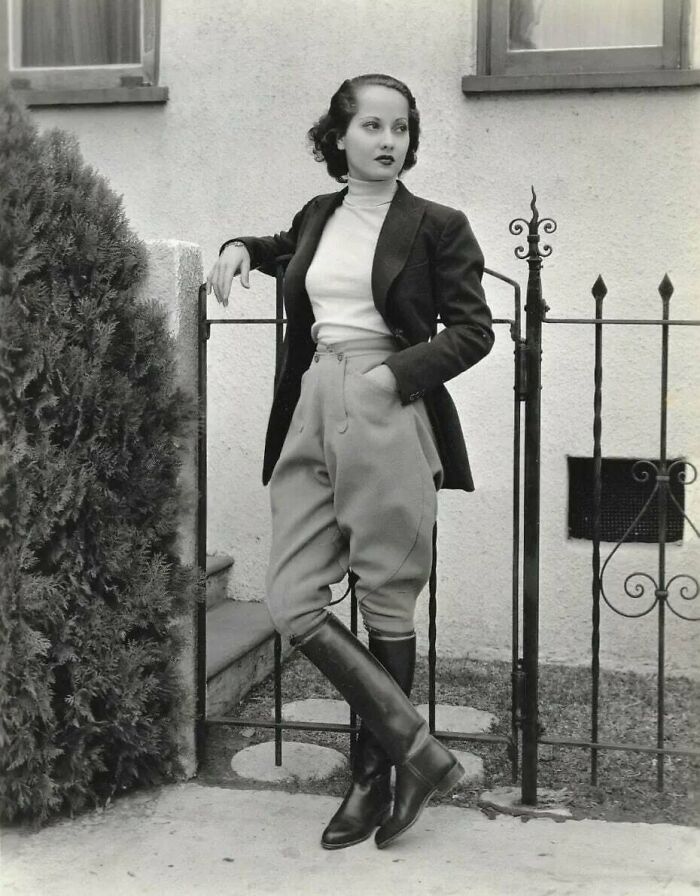 Actress Merle Oberon Was Born In 1911 In Bombay And Hid Her True Origins Claiming To Have Been Born To White Parents In Tasmania - Rare Historical Photos Stories Behind the Past
