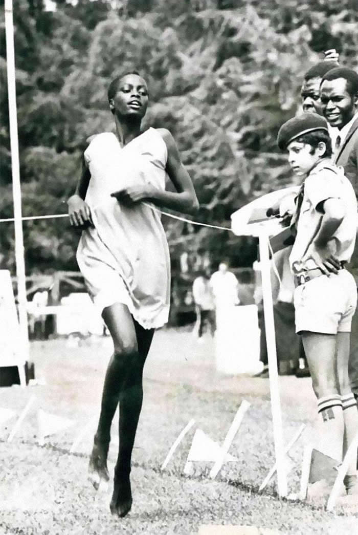 Rare Throwback Photos History Most Iconic Moments