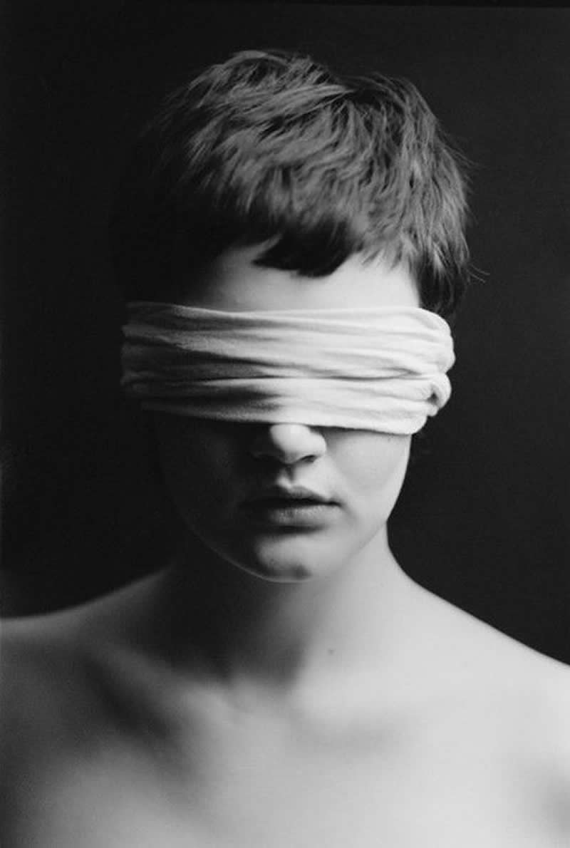 Soulful Black-and-White Portraits That Show the Depth of the Human Spirit