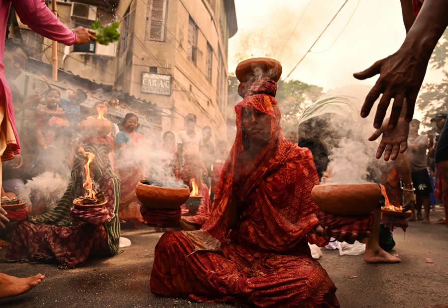 Indian Street Photography Suvam Saha